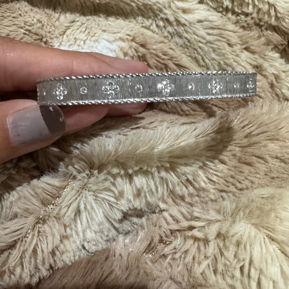 Roberto Coin Princess Diamond Bangle Bracelet 18K White Gold. - Picture 16 of 16